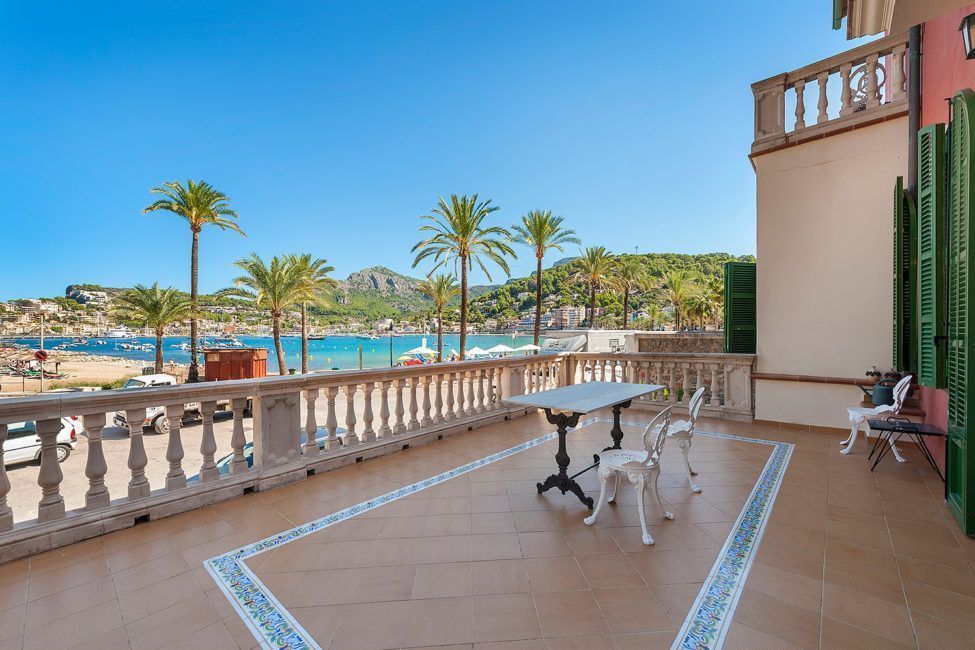 Wunderschöne Villa in erster Meereslinie in Puerto Soller