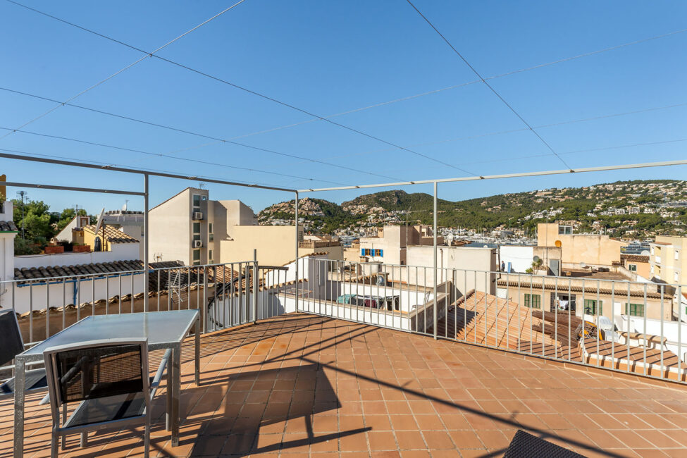 Charmantes Dorfhaus mit Teilmeerblick in Puerto de Andratx